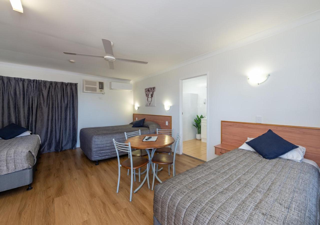 Motel Riviera On Ruthven à Toowoomba Extérieur photo