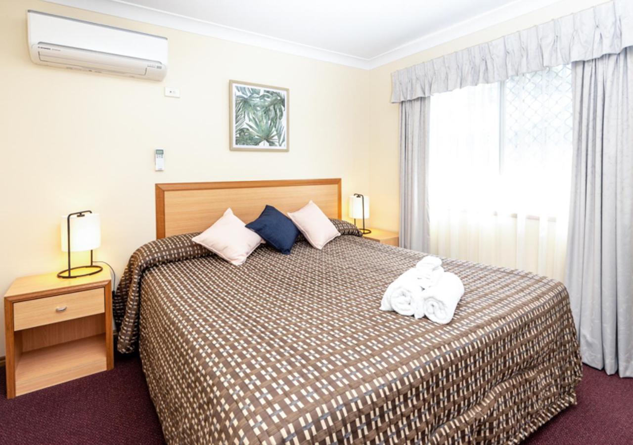 Motel Riviera On Ruthven à Toowoomba Extérieur photo