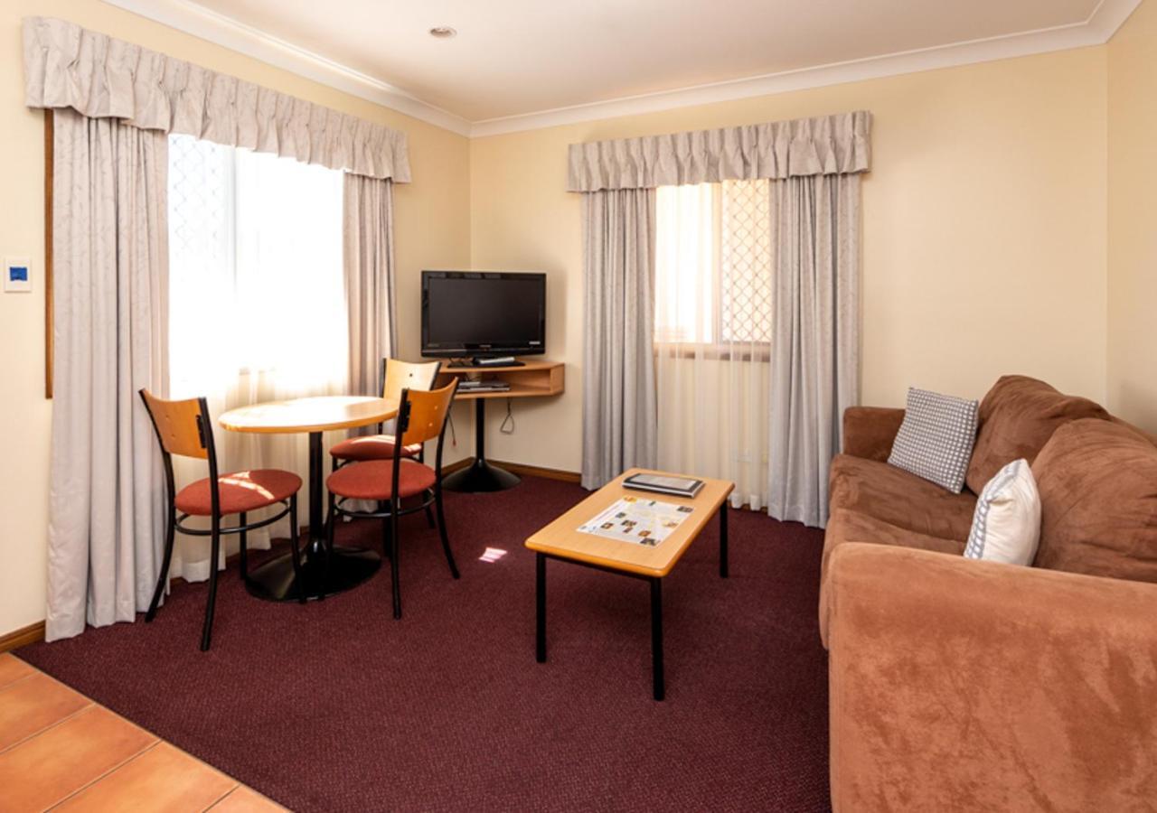 Motel Riviera On Ruthven à Toowoomba Extérieur photo
