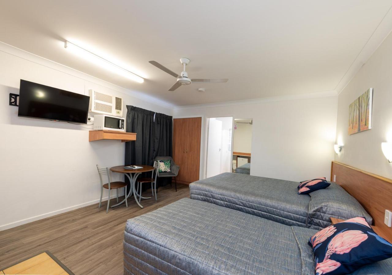 Motel Riviera On Ruthven à Toowoomba Extérieur photo