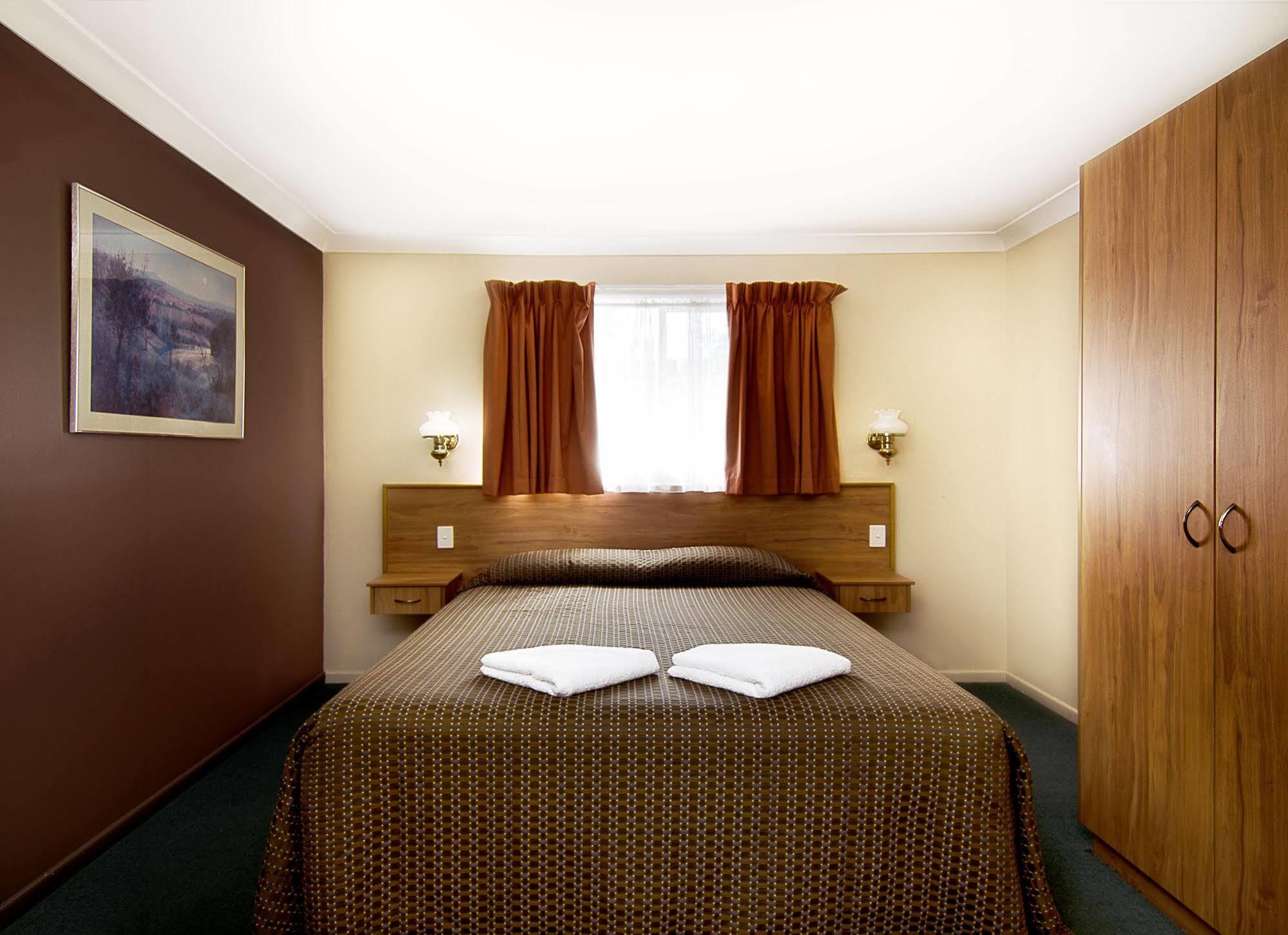Motel Riviera On Ruthven à Toowoomba Extérieur photo